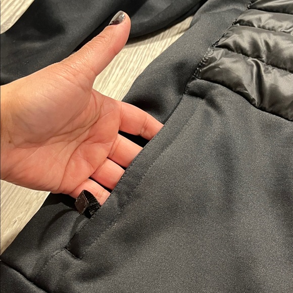 Spyder Black Quilted Outerwear Boys Jacket Size Large - Picture 4 of 6